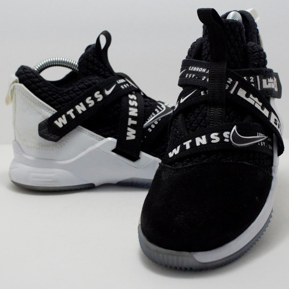 Nike Lebron Soldier XII (ps) Little Kids Sneakers Size 3Y